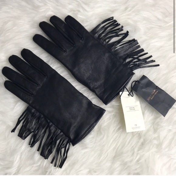 Scotch & Soda | Fringe Black Sheep Leather Gloves - Picture 2 of 8
